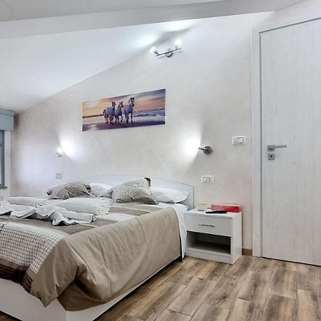 Guest Holiday Mandra 12 E 13 Reggio Emilia Bagian luar foto